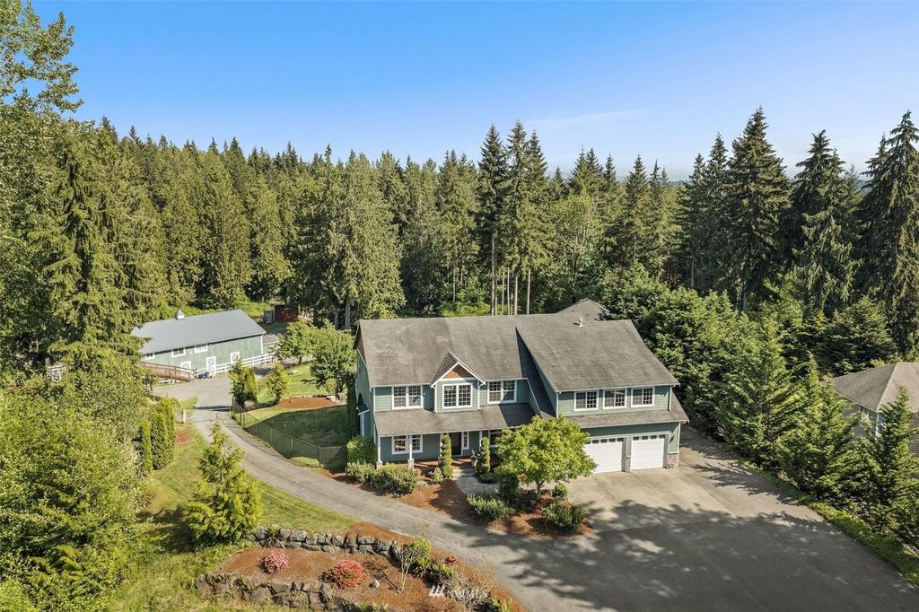 Photo of 4621 131st Avenue SE, Snohomish, WA 98290 (MLS # 1938614)