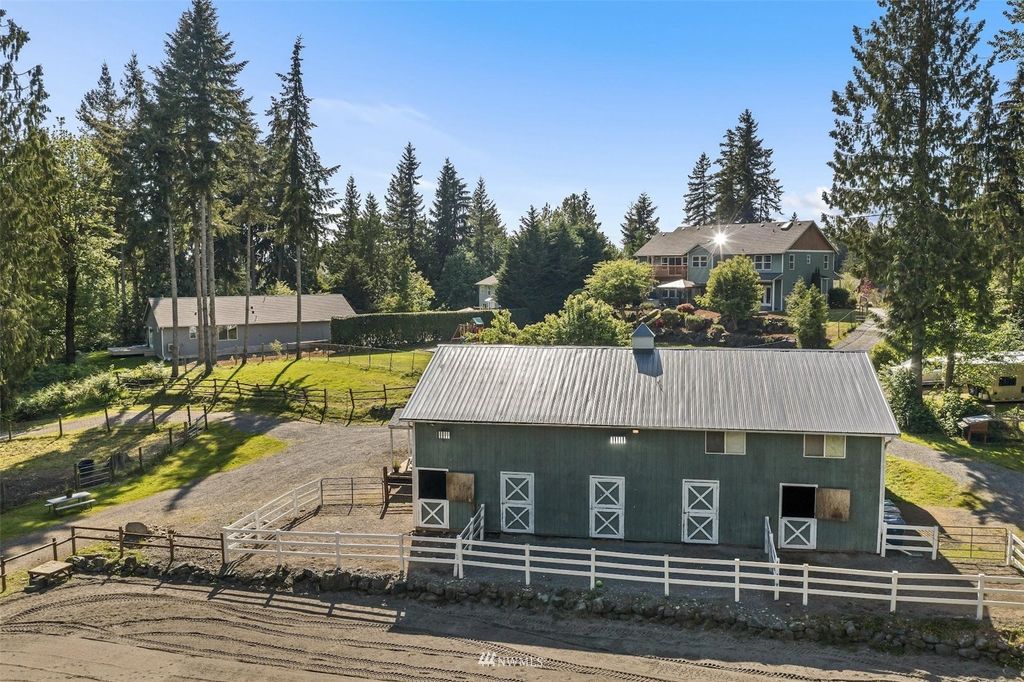 Photo of 4621 131st Avenue SE, Snohomish, WA 98290 (MLS # 1938614)
