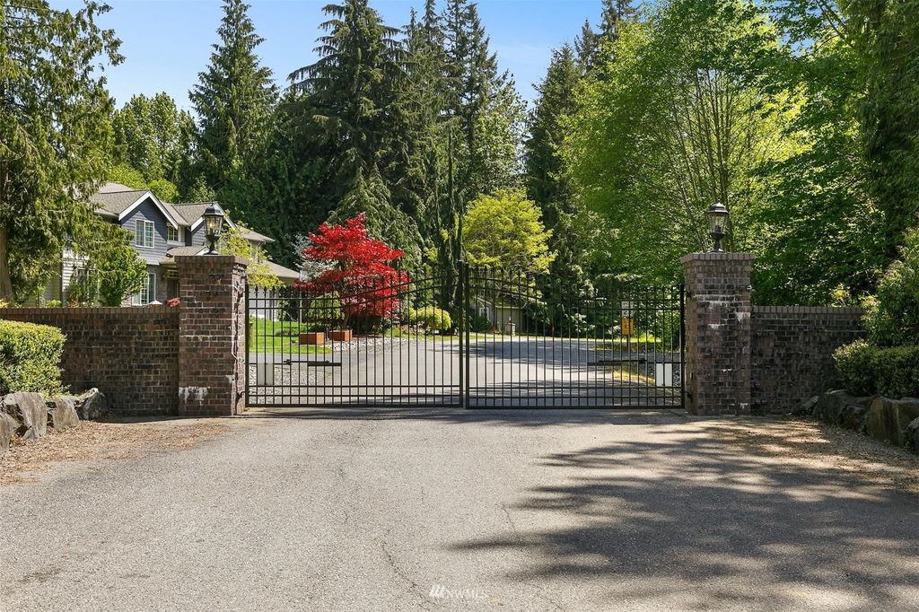 Photo of 4621 131st Avenue SE, Snohomish, WA 98290 (MLS # 1938614)