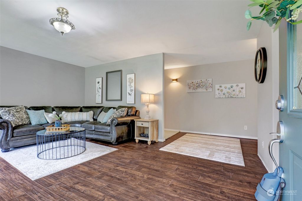 Photo of 46228 Giles Road, Darrington, WA 98241 (MLS # 2212409)