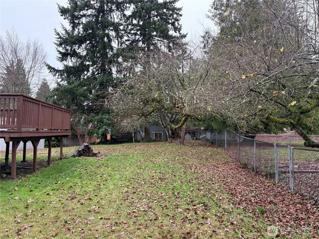 Photo of 16312 127th Place SE, Renton, WA 98058 (MLS # 2458557)