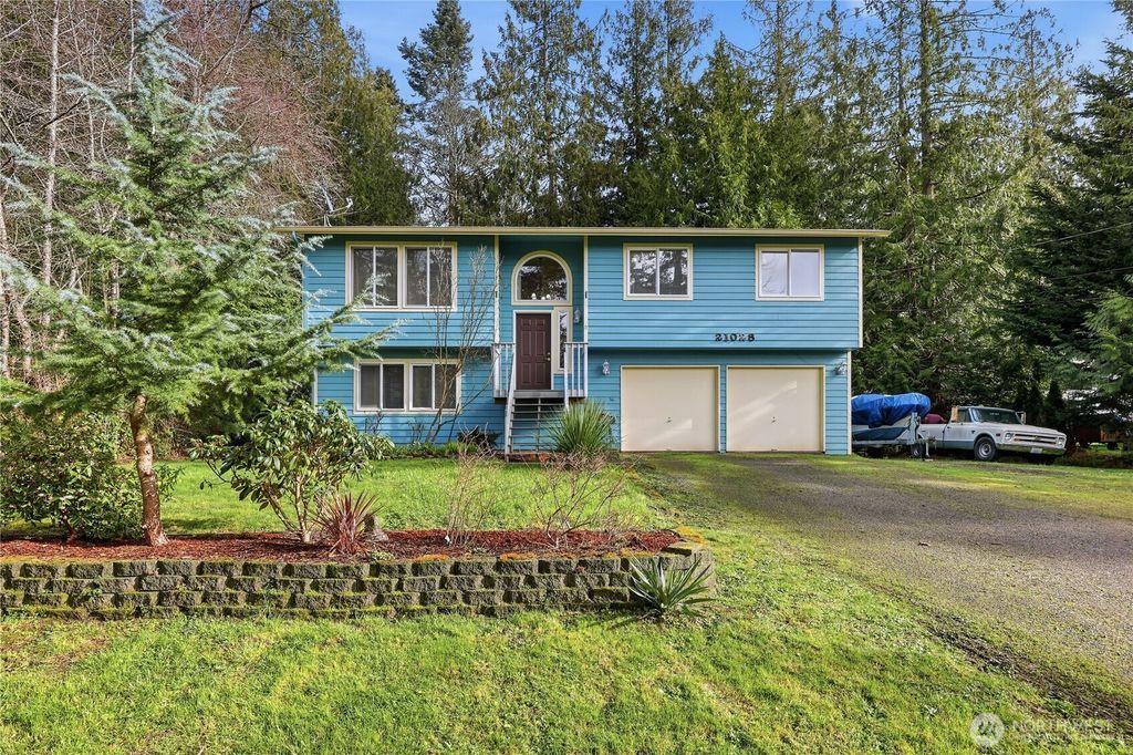 Photo of 21028 Virginia Avenue NE, Kingston, WA 98346 (MLS # 2474841)