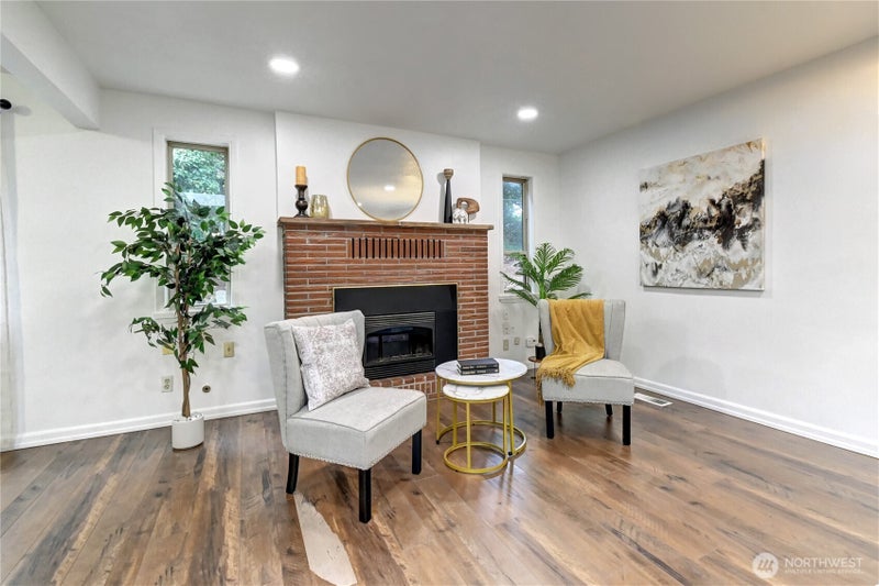 8106 228th Street SW