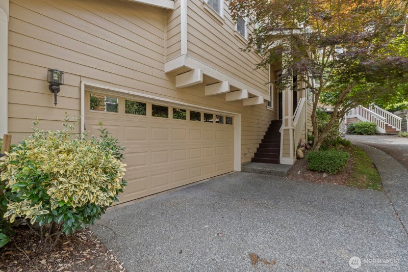 71 Sunset Court NW