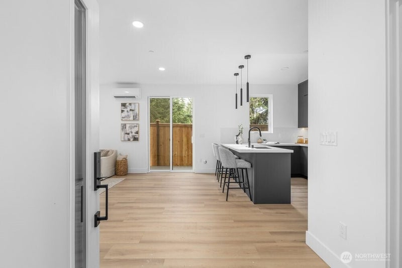 1214 NE 100th Street