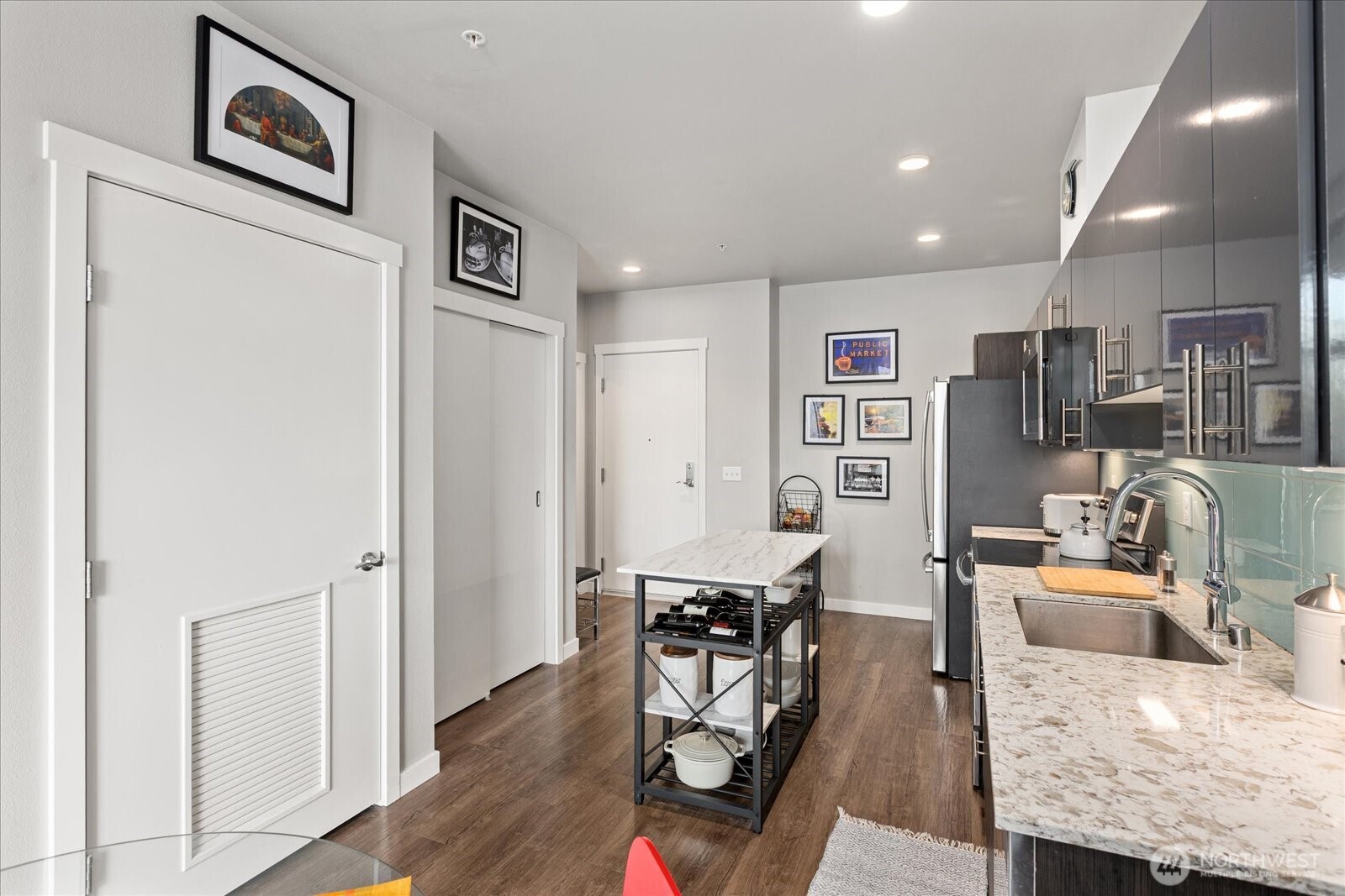 1085 103rd Avenue NE 311