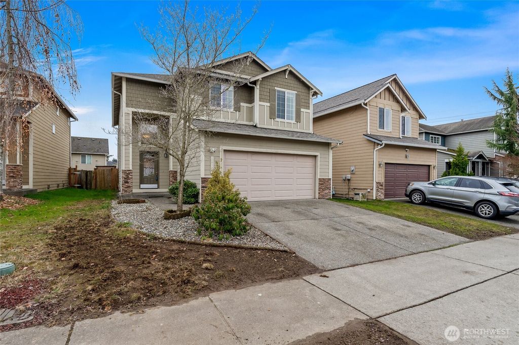Photo of 16107 SE 256th Place, Covington, WA 98042 (MLS # 2483923)