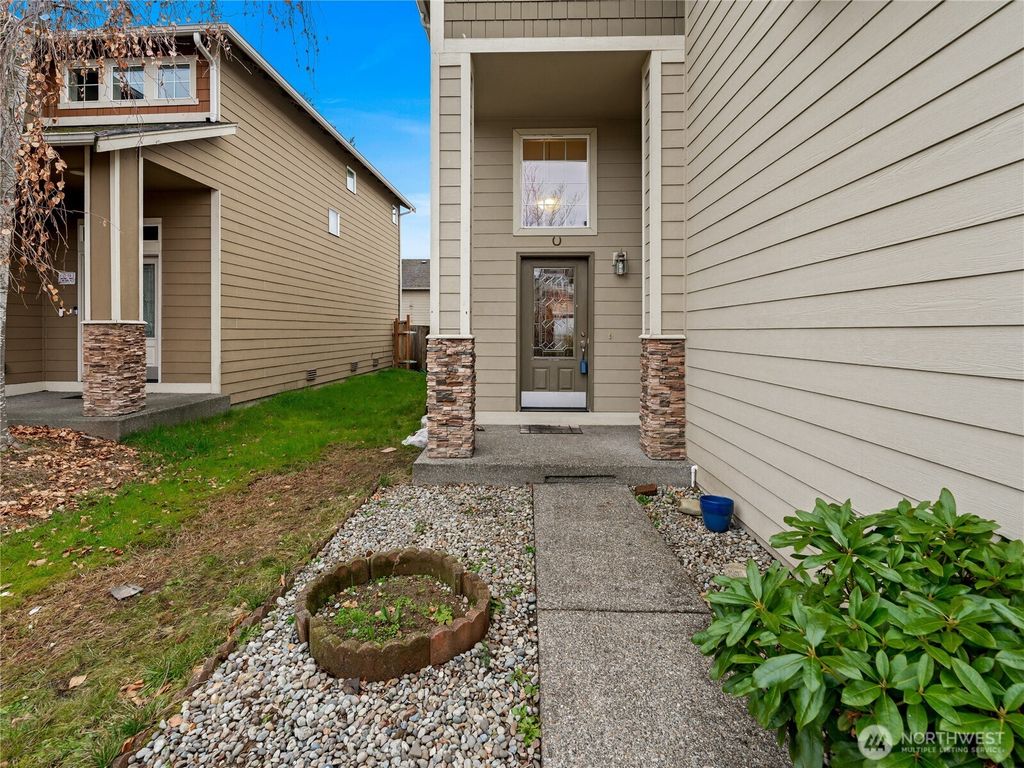 Photo of 16107 SE 256th Place, Covington, WA 98042 (MLS # 2483923)