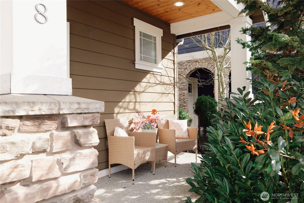 Photo of 12008 NE 162nd Place, Bothell, WA 98011 (MLS # 2498087)