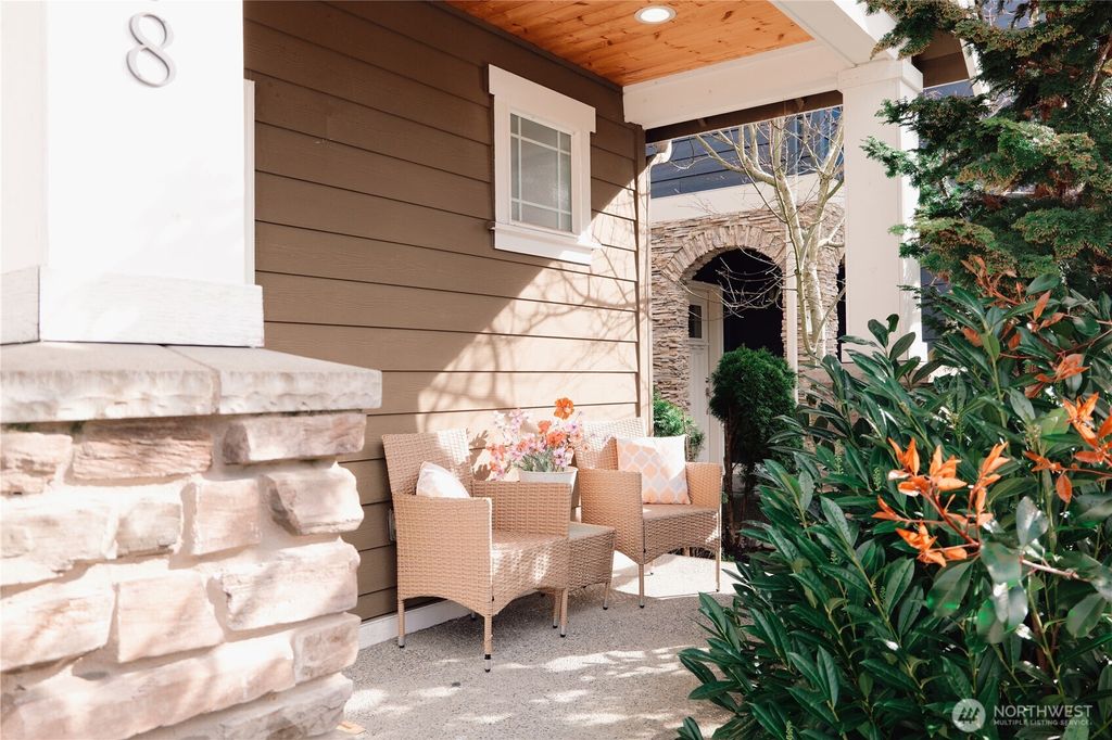 Photo of 12008 NE 162nd Place, Bothell, WA 98011 (MLS # 2498087)