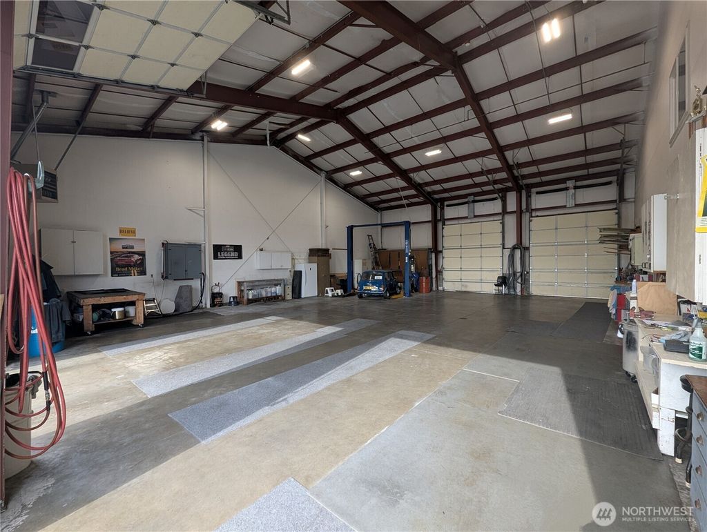 Photo of 2108 Pacific Street, Bellingham, WA 98229 (MLS # 2458306)