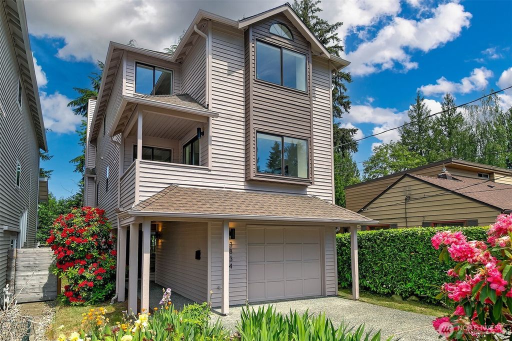 Photo of 3834 NE 86th Street, Seattle, WA 98115 (MLS # 2531973)