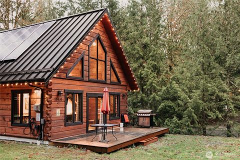 Photo of 15033 Welcome Road, Glacier, WA 98244 (MLS # 2423600)