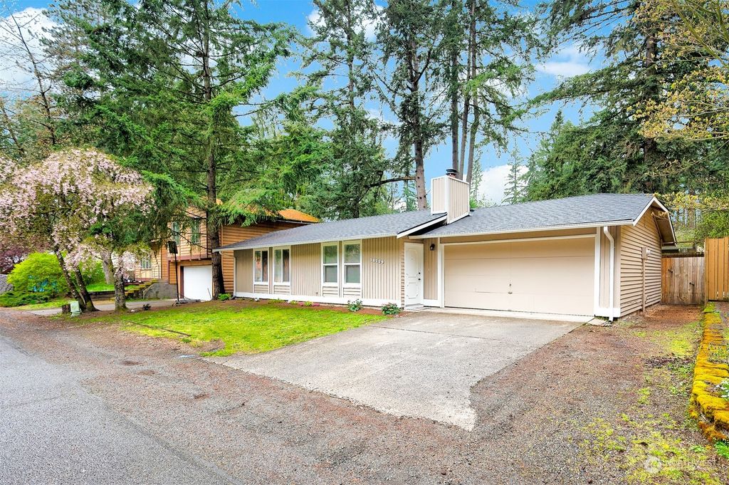 Photo of 18729 SE 268th Street, Covington, WA 98042 (MLS # 2218823)