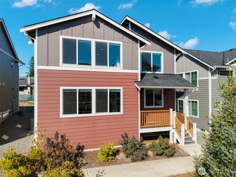 Photo of 1060 Banyan Street, Bremerton, WA 98310 (MLS # 2434969)