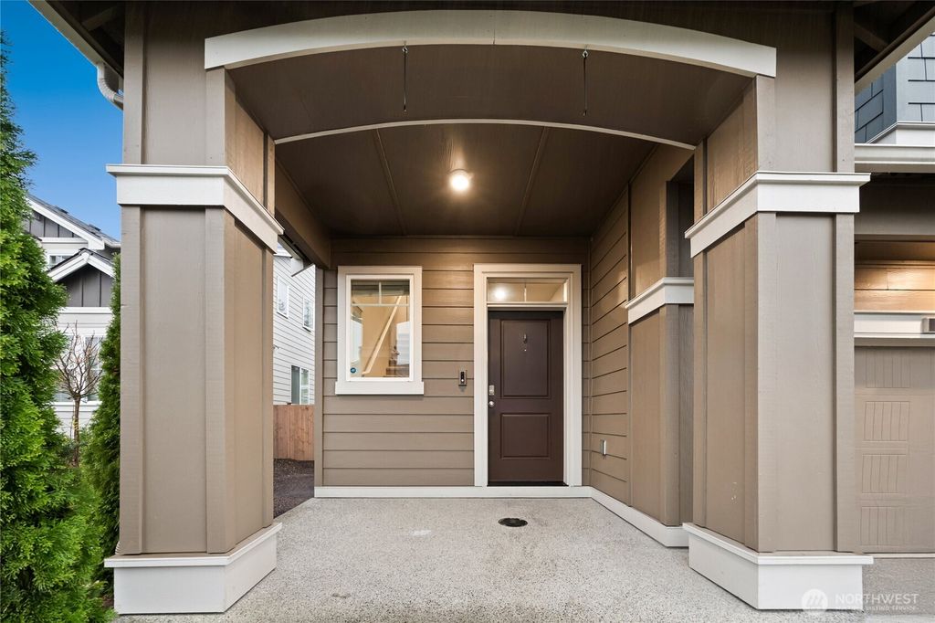 Photo of 15266 198th AVE Ct Ct E, Bonney Lake, WA 98391 (MLS # 2459421)