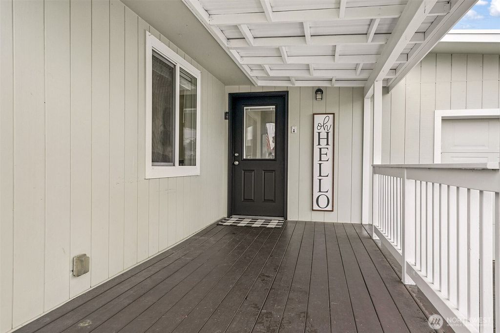 Photo of 141 Rainier Street S, Buckley, WA 98321 (MLS # 2488261)