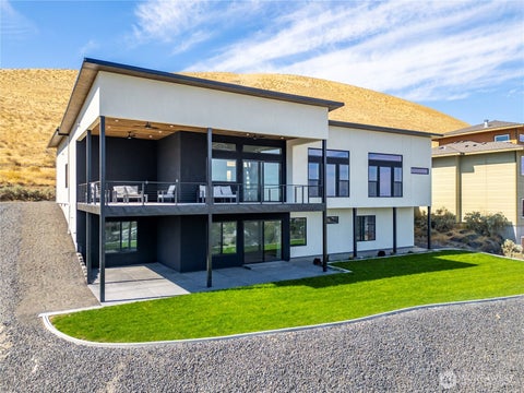 Photo of 5411 Hershey Lane Ln, West Richland, WA 99353 (MLS # 2501154)