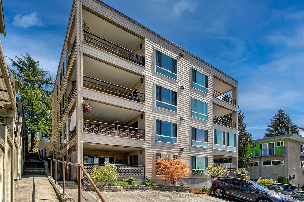 Photo of 2811 14th Avenue W #101, Seattle, WA 98119 (MLS # 2056771)