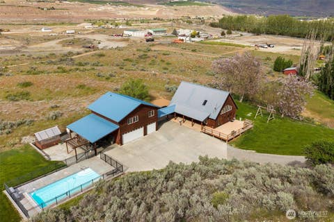 Photo of 134 Thorburn Lane, Malaga, WA 98828 (MLS # 2514633)