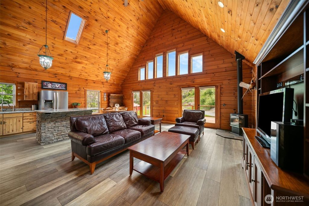 Photo of 134 Thorburn Lane, Malaga, WA 98828 (MLS # 2514633)