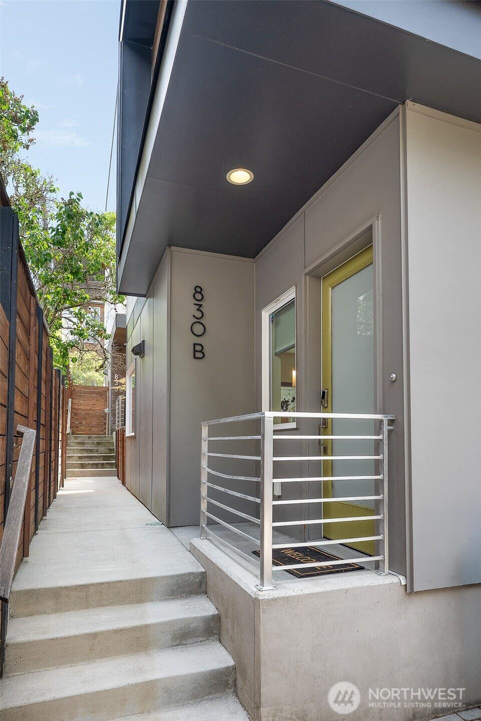 Photo of 830 B 16th Ave, Seattle, WA 98122 (MLS # 2557464)