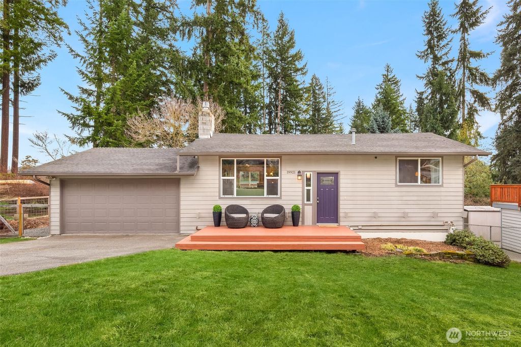 Photo of 19921 10th Drive SE, Bothell, WA 98012 (MLS # 2472295)