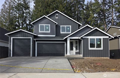 Photo of 15306 106th Avenue E, Puyallup, WA 98374 (MLS # 2456353)