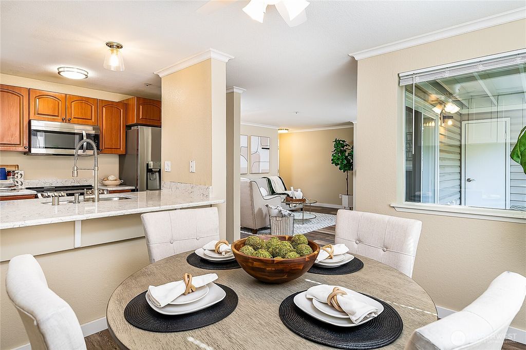 Photo of 19230 Forest Park Drive NE #J131, Lake Forest Park, WA 98155 (MLS # 2437100)