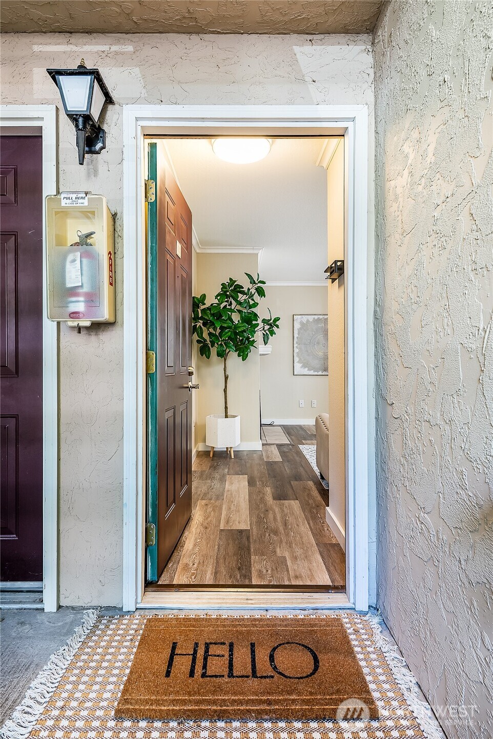 19230 Forest Park Drive NE J131