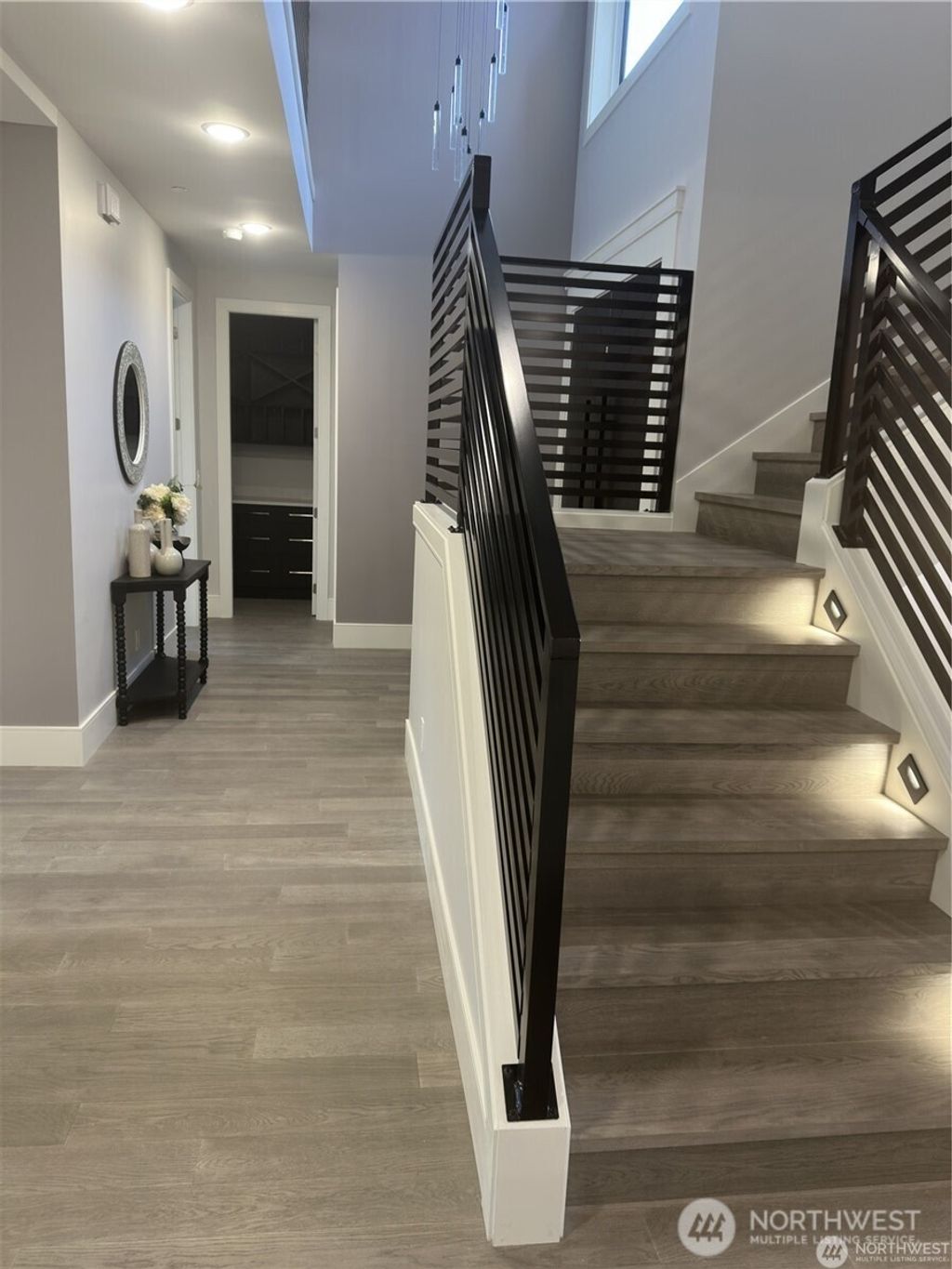 Photo of 4413 NE 26 Place, Renton, WA 98059 (MLS # 2524404)