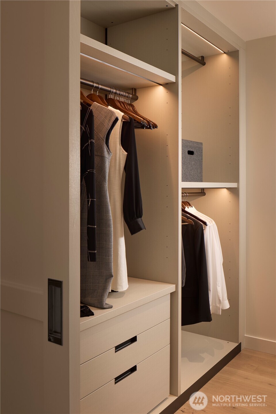 838 Avenue Square NE 1705