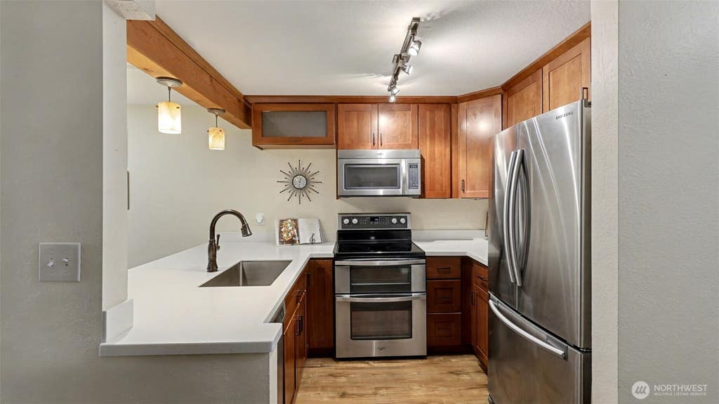 Photo of 17425 119th Lane SE #D22, Renton, WA 98058 (MLS # 2569164)