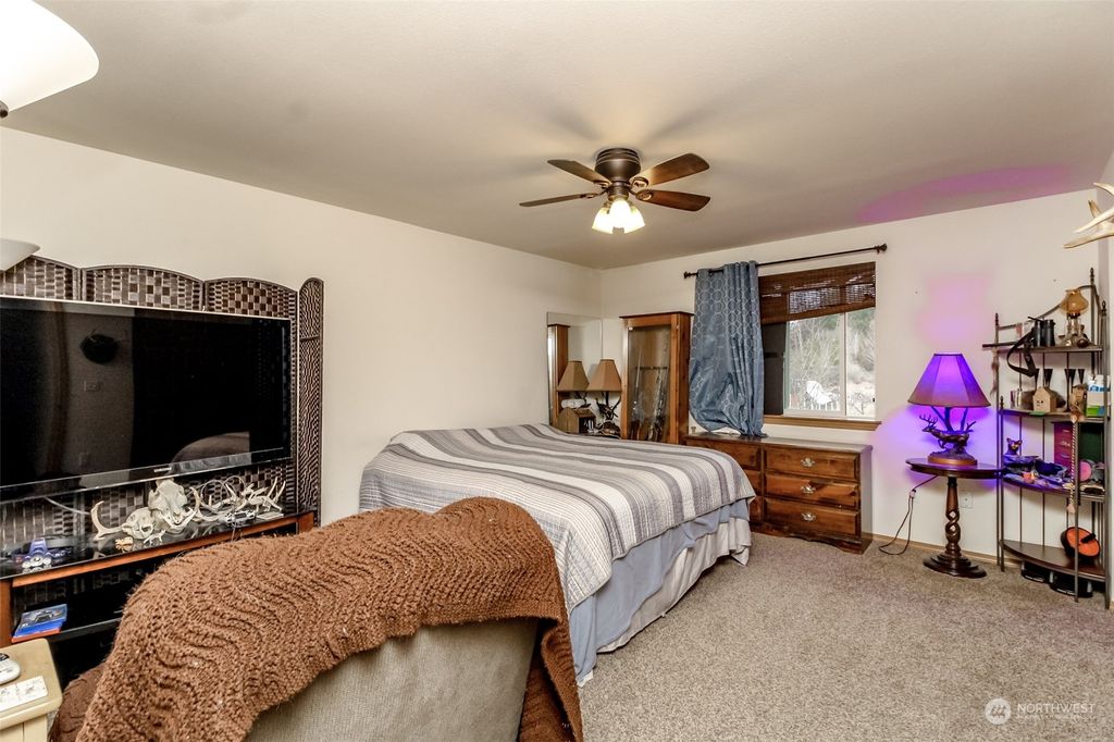 listing image 9361099266094023413