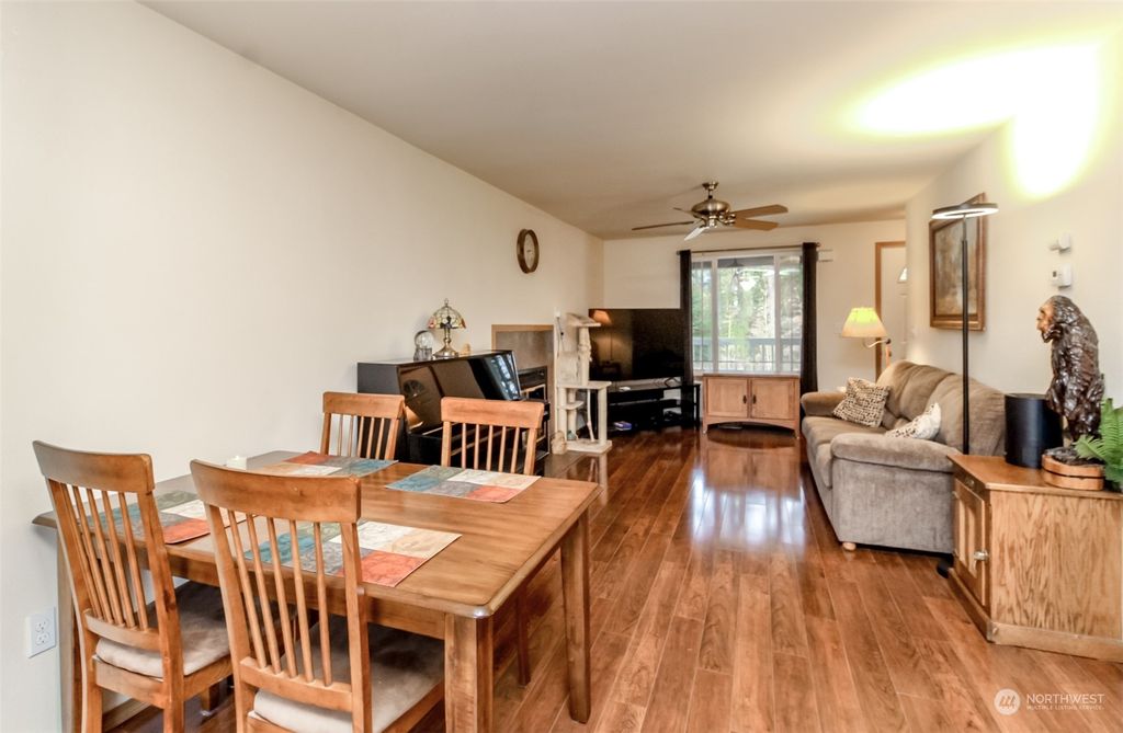 listing image 9366002652247288128