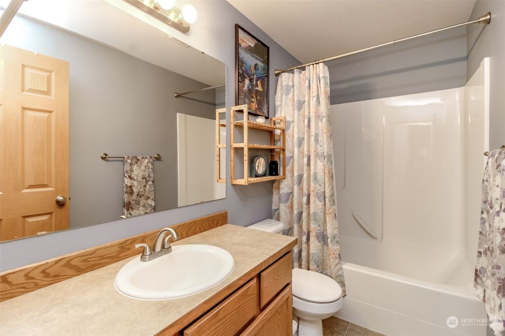 listing image 9365013991803569457