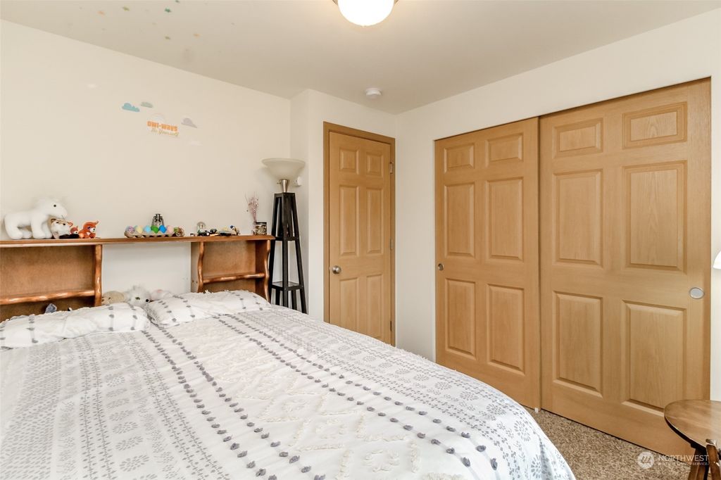 listing image 9363457300285349760