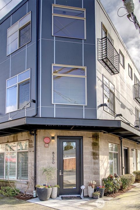 8350 28th Avenue NW, Seattle, WA 98117 - MLS#: 2333699