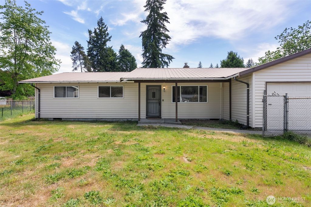 Photo of 2974 SE Alson Court, Port Orchard, WA 98366 (MLS # 2529097)