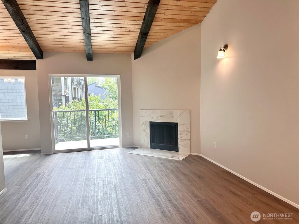 Photo of 2020 Grant Avenue S #C301, Renton, WA 98055 (MLS # 2542928)