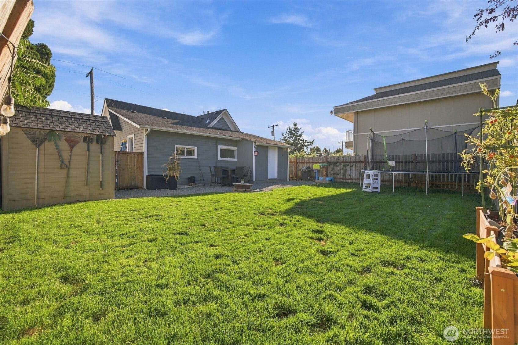 311 2nd Avenue NE
