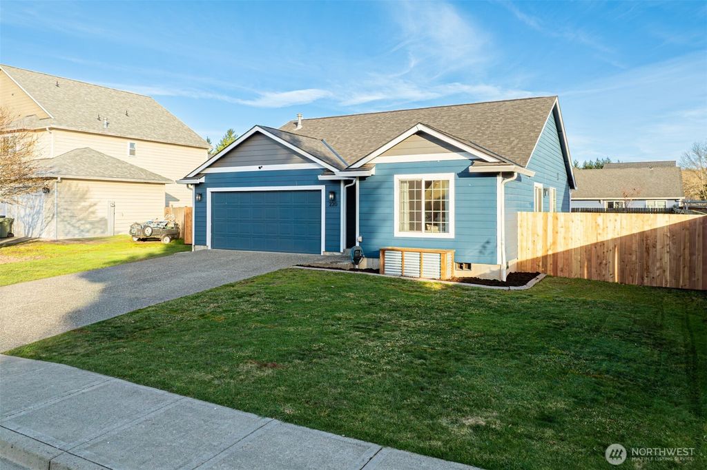 Photo of 220 Mable Lane, Woodland, WA 98674 (MLS # 2466636)