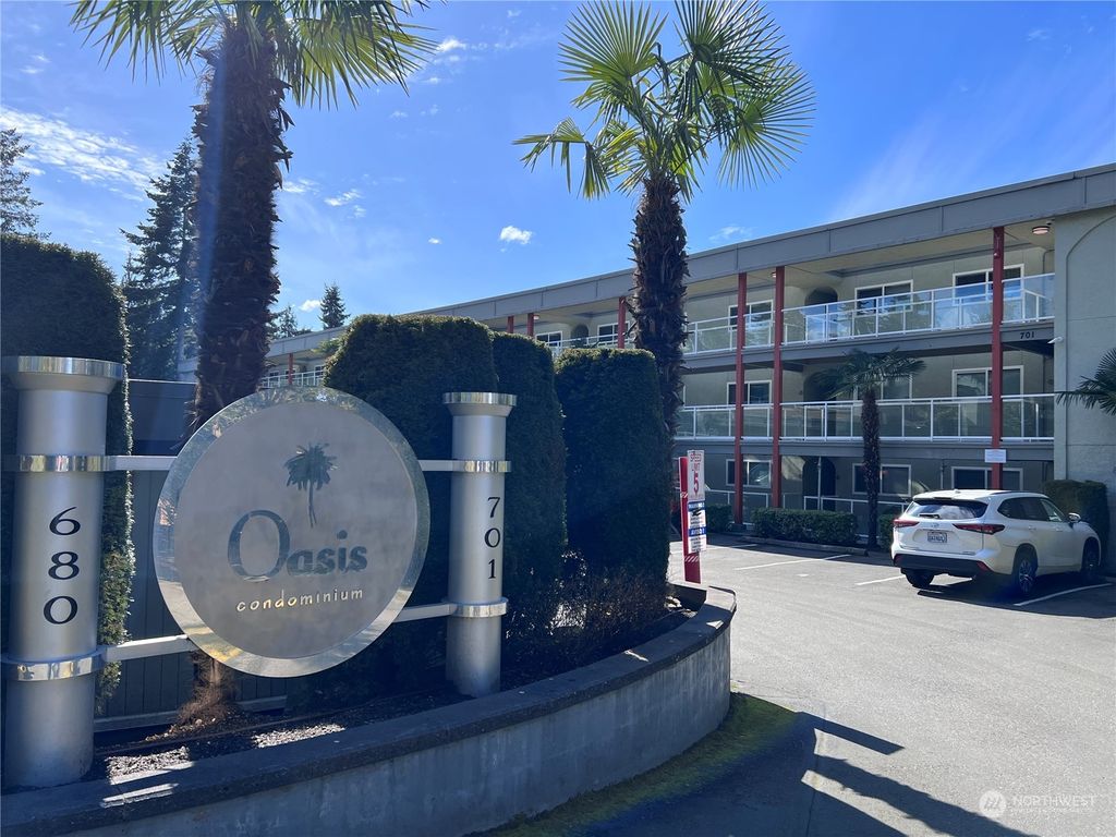 Photo of 701 122nd Avenue NE #405, Bellevue, WA 98005 (MLS # 2034243)