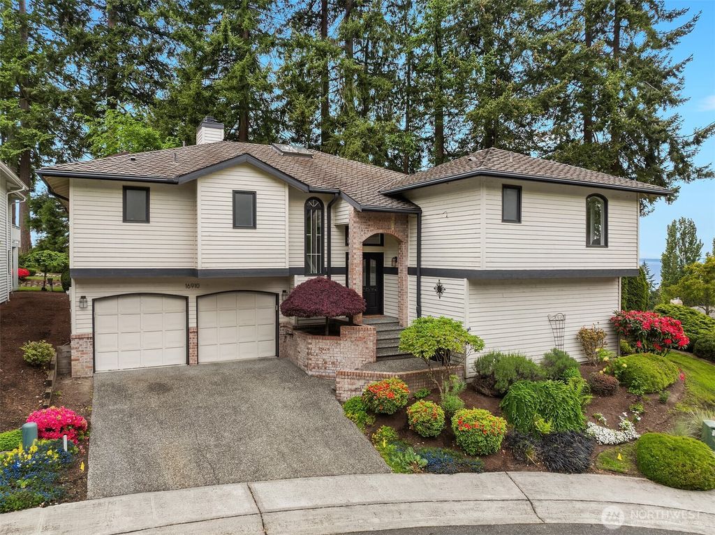 Photo of 16910 73rd Place W, Edmonds, WA 98026 (MLS # 2376586)