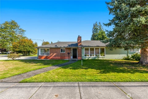 Photo of 1201 Township Street, Sedro Woolley, WA 98284 (MLS # 2587435)