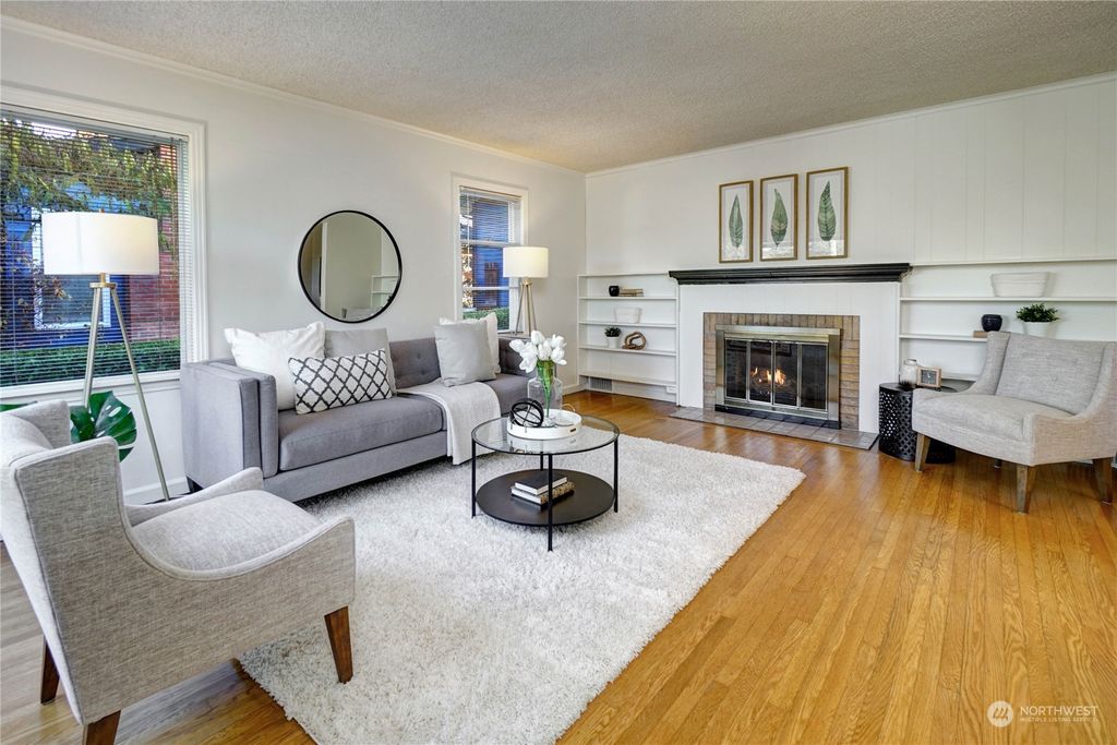 Photo of 11744 3rd Avenue NW, Seattle, WA 98177 (MLS # 2017273)