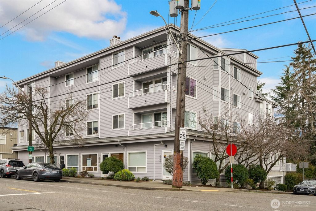 Photo of 1000 NE 88th Street #305, Seattle, WA 98115 (MLS # 2343865)