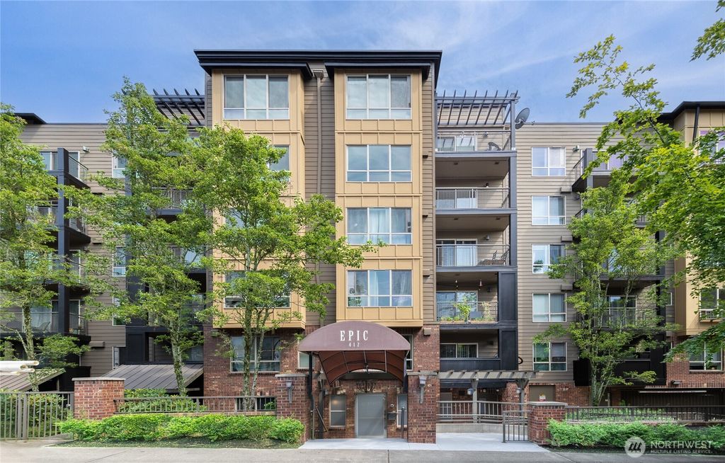 Photo of 412 11th Avenue #408, Seattle, WA 98122 (MLS # 2416132)