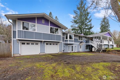 Photo of 115 Riverview Drive, Chehalis, WA 98532 (MLS # 2484560)