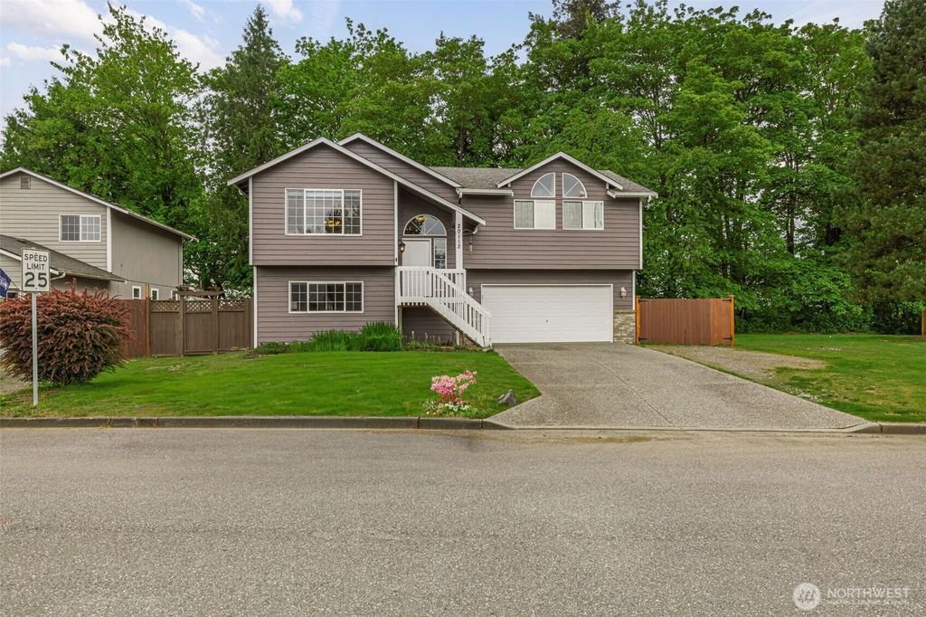 Photo of 20112 44th Drive NE, Arlington, WA 98223 (MLS # 2522781)